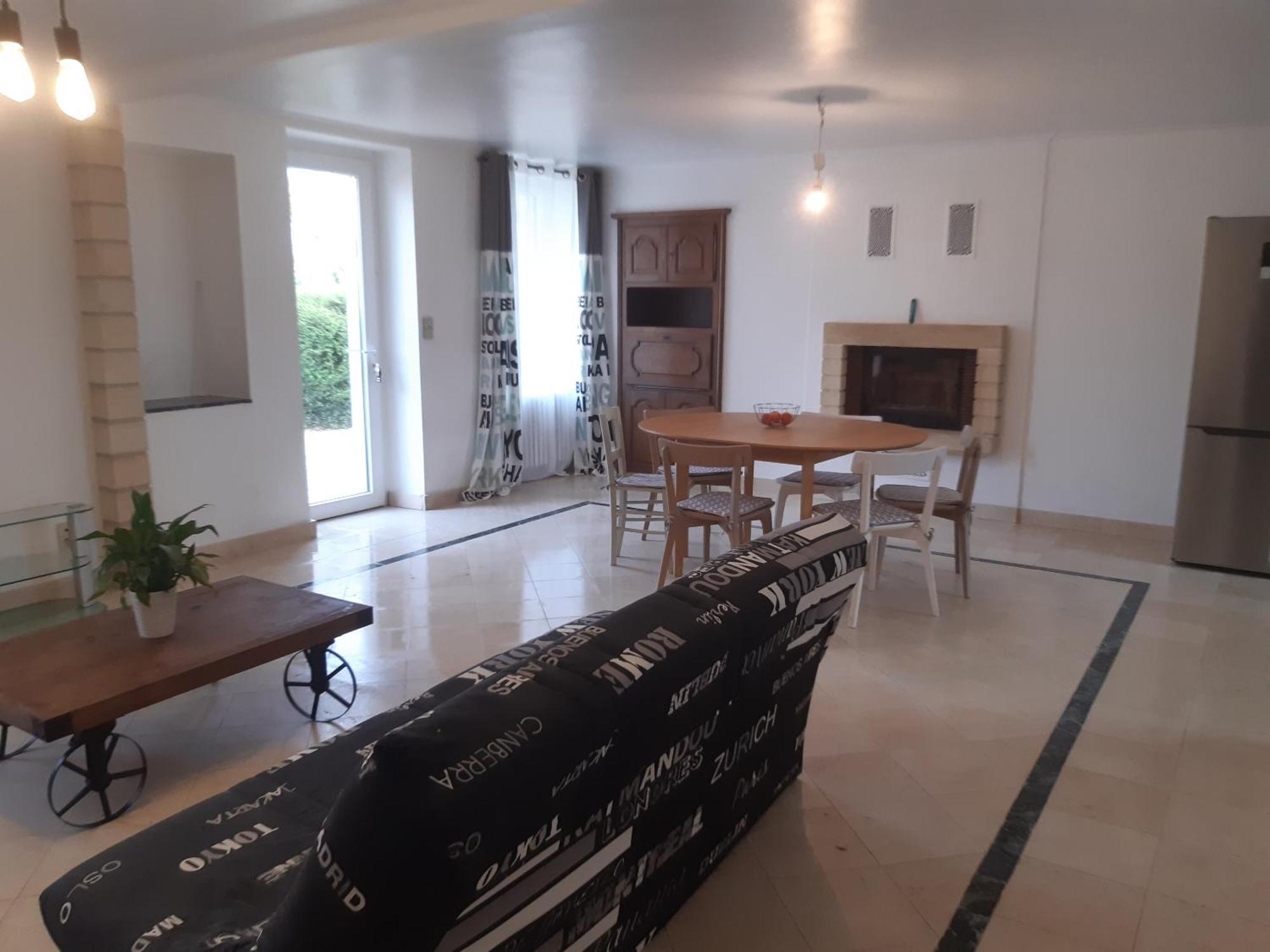 Maison A La Campagne - Piscine Beaulieu-sur-Layon Номер фото